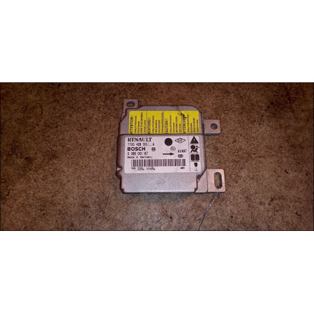 Boitier pyrotechnique occasion RENAULT CLIO II Phase 1 03-1998->06-2001 1.2 8200375761