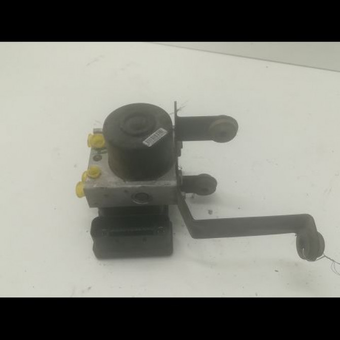 Unité hydraulique ABS occasion FORD CMAX I Phase 1 09-2003->03-2007 1.6 TDCI 110ch 1321700 2