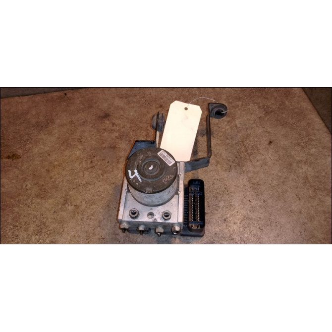 Unité hydraulique ABS occasion FORD CMAX I Phase 1 09-2003->03-2007 2.0 TDCI 135ch 1321700 1
