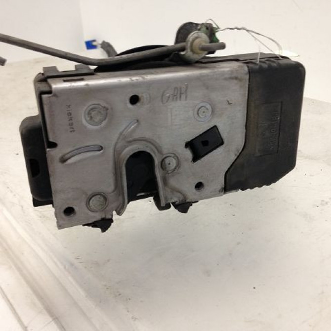Serrure porte avg occasion OPEL ASTRA II Phase 1 04-1998->09-2004 2.0 DTI 16v 24444015 2