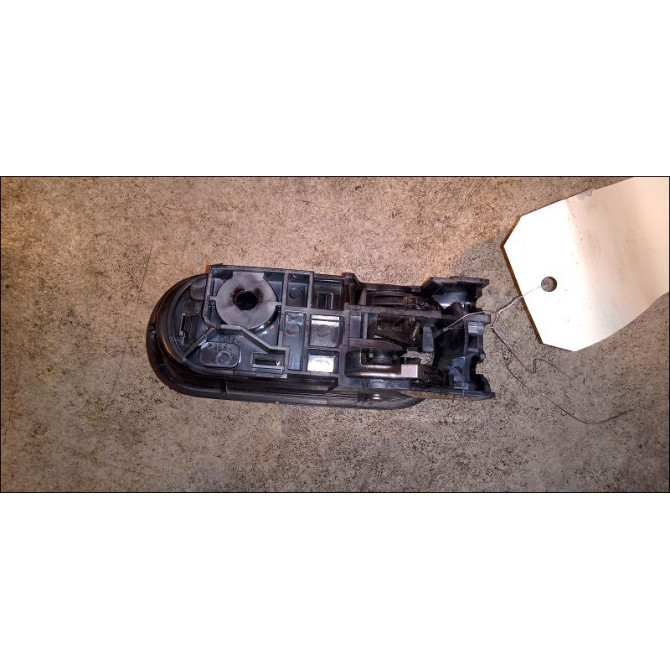 Poignee int porte arg occasion MAZDA MAZDA 2 II MAZDA 2 II Phase 1 2007-09-01->2011-02-28 1.4 MZ-CD 68ch D65159330A02 2