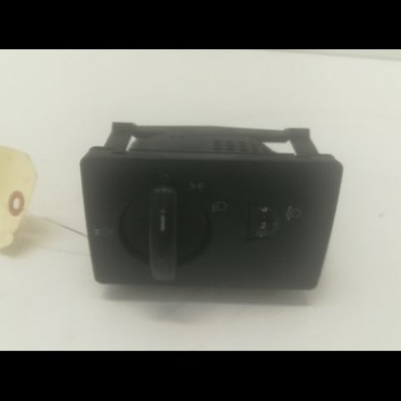 Interrupteur commande de phares occasion FORD FIESTA V Phase 2 10-2005->10-2008 1.4 TDCI 1379849