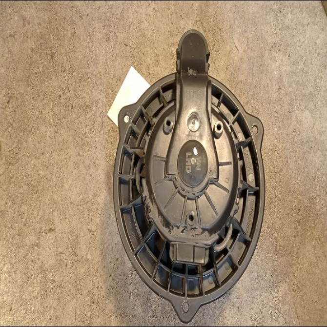 Ventilateur de chauffage occasion KIA VENGA Phase 1 04-1995->04-1999 1.6 CRDI 115ch 971131P000 2