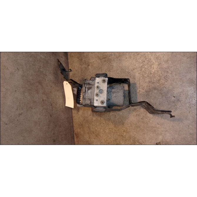 Unité hydraulique ABS occasion FORD MONDEO II Phase 1 09-2000->06-2007 1.8i 110ch 1250828 1