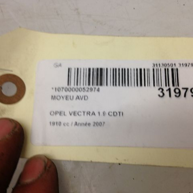 Moyeu avd occasion OPEL VECTRA III Phase 2 10-2005->06-2007 93186388 4