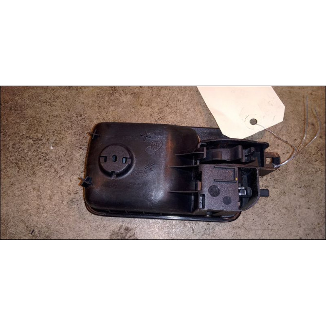 Poignee int porte avg occasion LAND ROVER DISCOVERY III Phase 1 04-1995->04-1999 2.7 TD 190ch 2