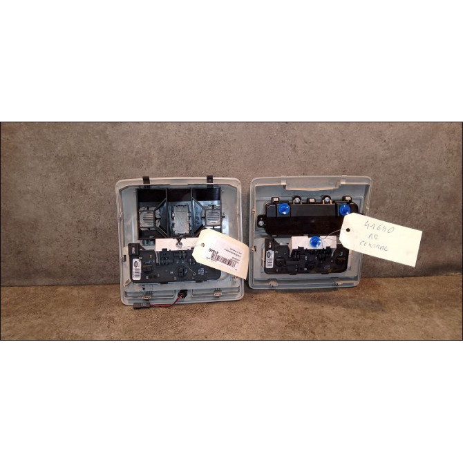 Plafonnier occasion LAND ROVER DISCOVERY III Phase 1 04-1995->04-1999 2.7 TD 190ch 2