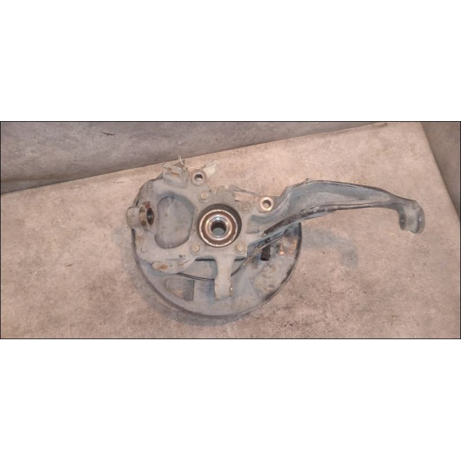 Moyeu avg occasion LAND ROVER DISCOVERY III Phase 1 04-1995->04-1999 2.7 TD 190ch 2