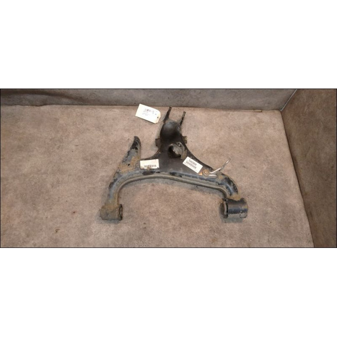 Triangle inf arg occasion LAND ROVER DISCOVERY III Phase 1 04-1995->04-1999 2.7 TD 190ch 1