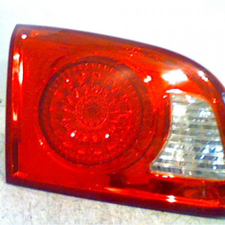 Feu arrière interieur gauche occasion HYUNDAI SANTA FE II Phase 1 01-2006->12-2010 924502B020