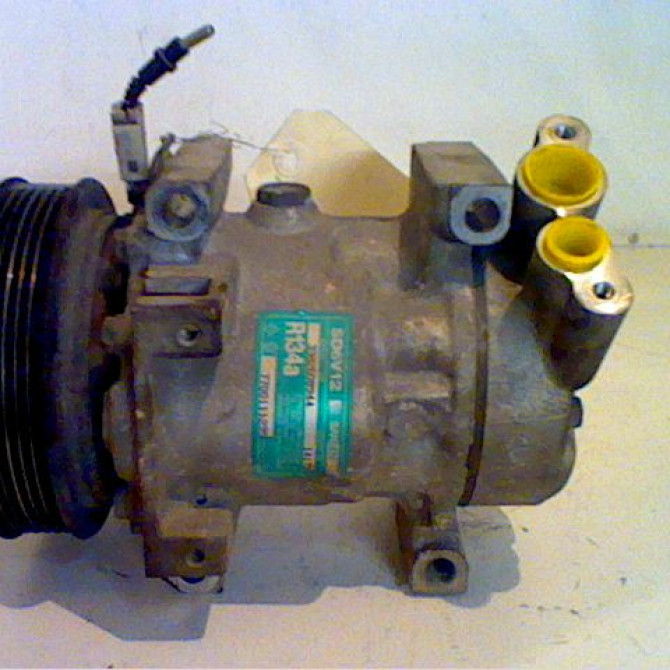 Compresseur air conditionne occasion RENAULT CLIO II Phase 1 03-1998->06-2001 7700111235 2