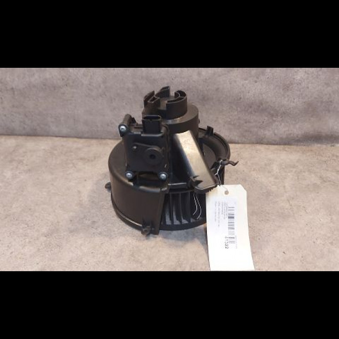 Ventilateur de chauffage occasion OPEL ASTRA II Phase 1 04-1998->09-2004 2.0 DTI 16v 100ch 93191900 1