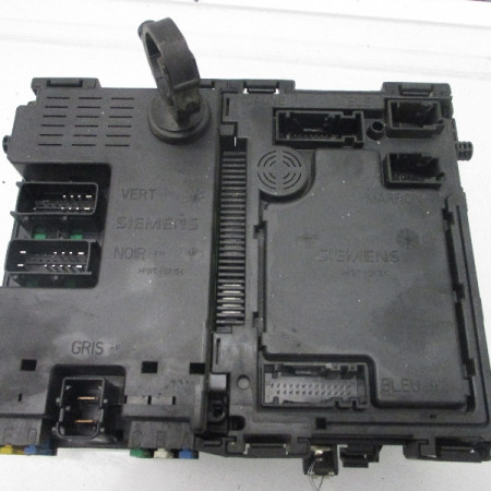 Platine fusible av occasion PEUGEOT 206 Phase 1 09-1998->03-2009