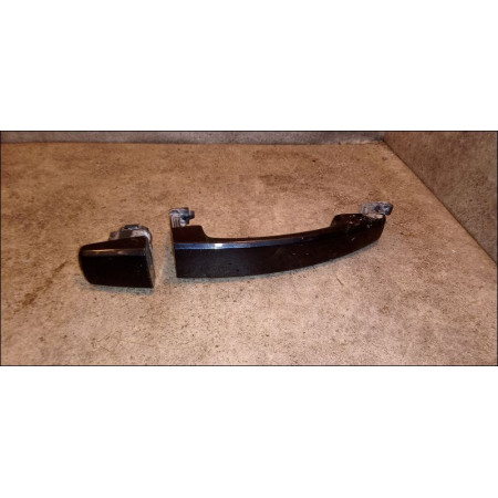 Poignee ext porte avd occasion OPEL ASTRA III ASTRA III Phase 1 2004-04-01->2006-12-31 1.9 CDTI 120ch 13142770