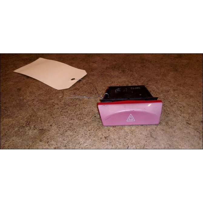 Bouton de warning occasion FIAT STILO Phase 1 10-2001->09-2007 1.9 JTD 80ch 735310712 1