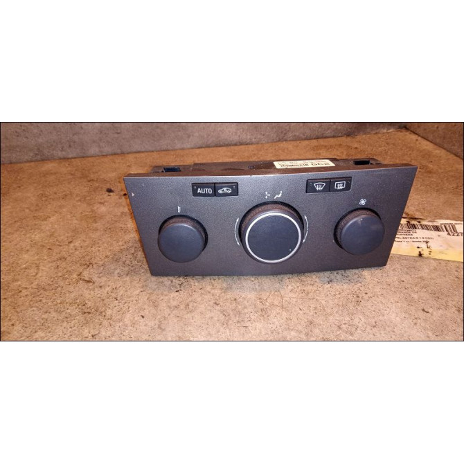 Commande de chauffage occasion OPEL ASTRA III ASTRA III Phase 1 2004-04-01->2006-12-31 1.9 CDTI 120ch 13245121 1