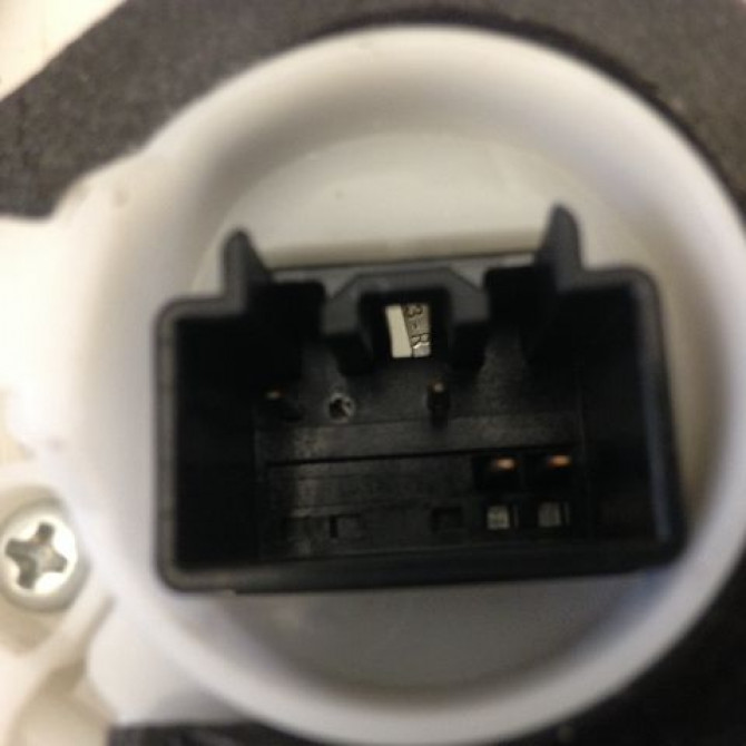 Serrure porte ard occasion MAZDA MAZDA 2 I Phase 1 03-2003->09-2007 1.4 MZ-CD D65172310D 4