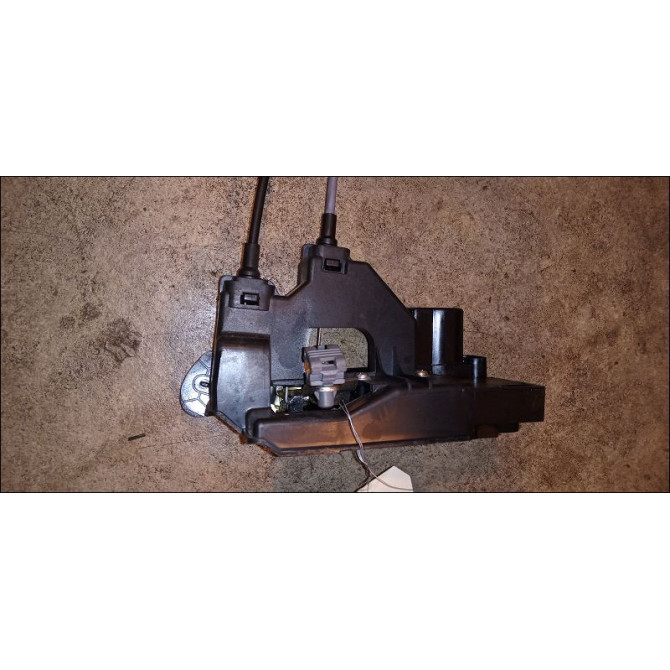 Serrure porte arg occasion CHEVROLET SPARK Phase 1 01-2010->09-2012 1.0i 16v 68ch 3