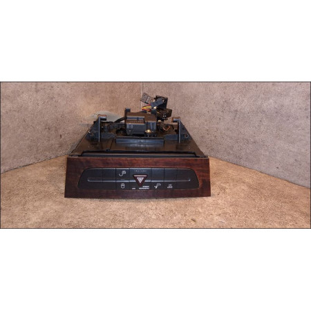 Autoradio occasion MERCEDES CLASSE E III Phase 1 03-2002->06-2006 E 220 CDI 211827384280