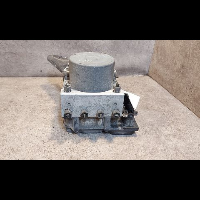 Unité hydraulique ABS occasion TOYOTA AYGO I Phase 1 06-2005->11-2009 1.0 VVTI 440500H010 1