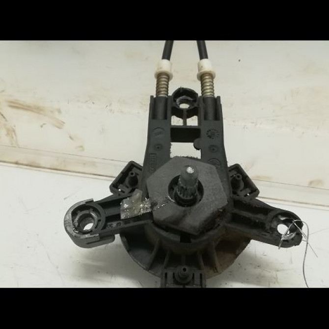 Mecanisme leve-glace arrière droit occasion CITROEN SAXO Phase 2 09-1999->12-2004 1.1i 922463 2