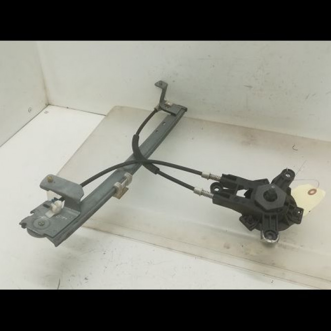 Mecanisme leve-glace arrière droit occasion CITROEN SAXO Phase 2 09-1999->12-2004 1.1i 60ch 922463 1