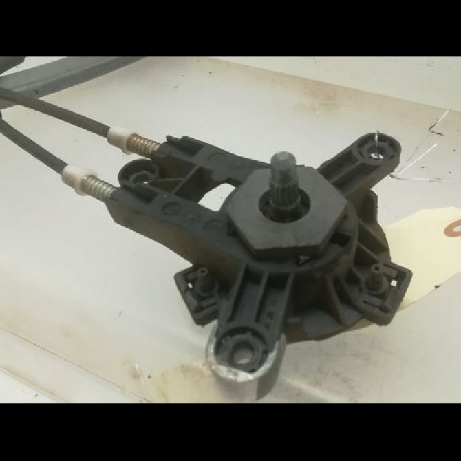 Mecanisme leve-glace arrière droit occasion CITROEN SAXO Phase 2 09-1999->12-2004 1.1i 60ch 922463 2