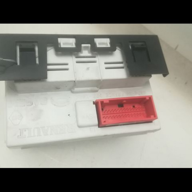 Afficheur digital occasion RENAULT MEGANE II Phase 1 09-2003->12-2005 1.5 DCI 80ch 2