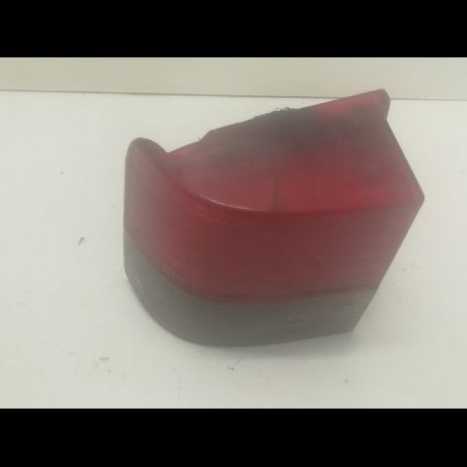 Feu arrière gauche occasion PEUGEOT 405 Phase 2 07-1992->06-1996 1.9 DT 635070 1