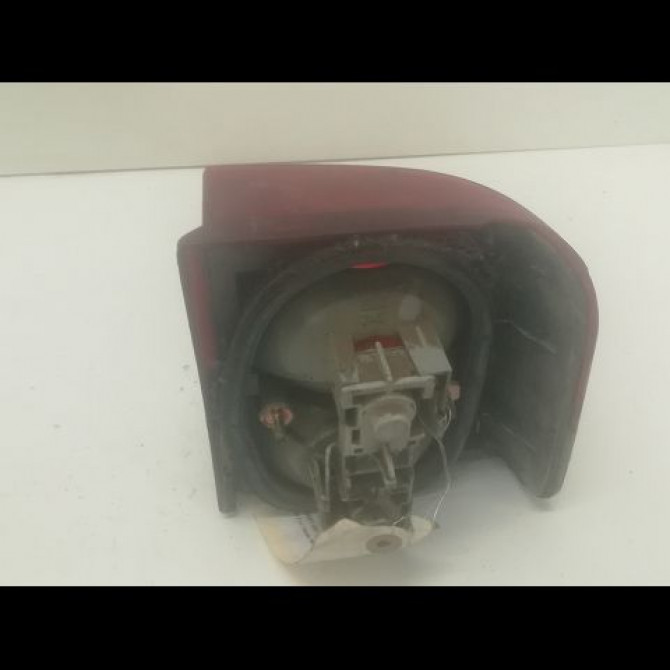 Feu arrière gauche occasion PEUGEOT 405 Phase 2 07-1992->06-1996 1.9 DT 635070 2