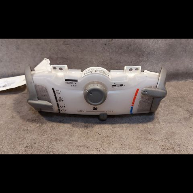 Commande de chauffage occasion TOYOTA AYGO I Phase 1 06-2005->11-2009 1.0 VVTI 559010H010 1