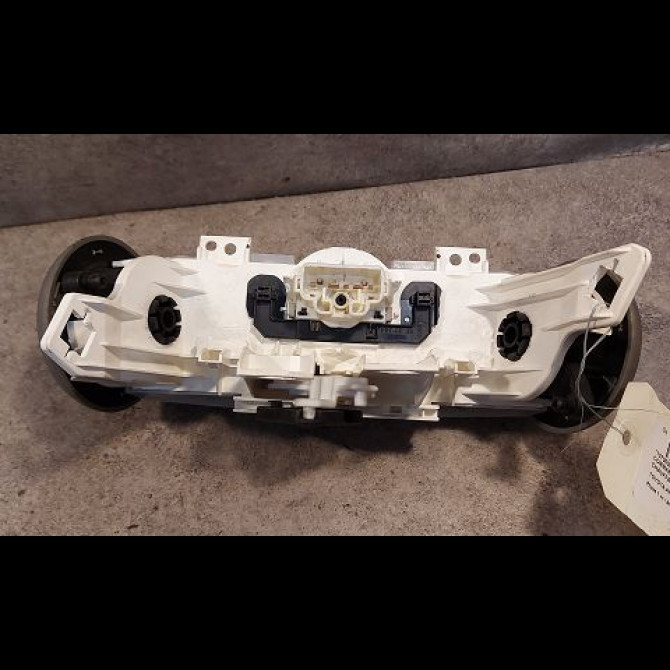 Commande de chauffage occasion TOYOTA AYGO I Phase 1 06-2005->11-2009 1.0 VVTI 559010H010 2