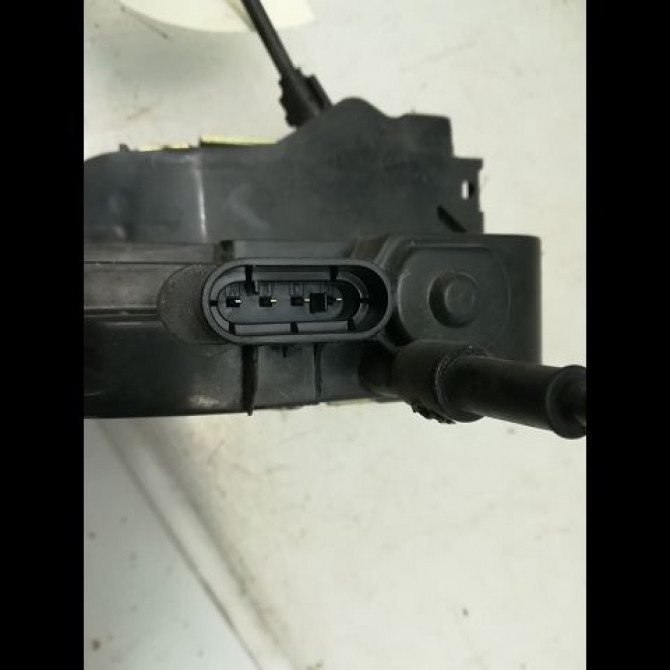 Serrure porte avg occasion RENAULT MEGANE II Phase 1 09-2003->12-2005 1.5 DCI 100ch 8200027776 4