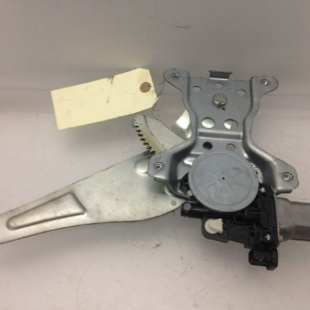 Mecanisme+moteur leve-glace arg occasion SUZUKI SX4 I Phase 1 04-2006->03-2014 1.9 DDIS 4X4 8354079J11