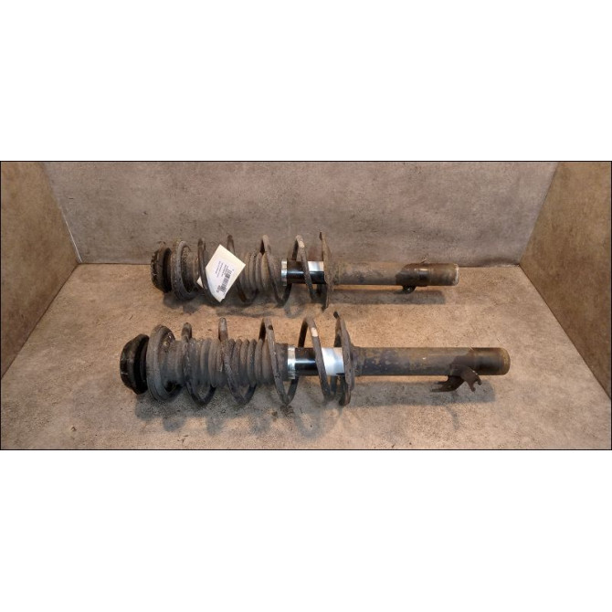 Amortisseur avant droit occasion TOYOTA AYGO I Phase 1 06-2005->11-2009 1.0 VVTI 485100H010 1