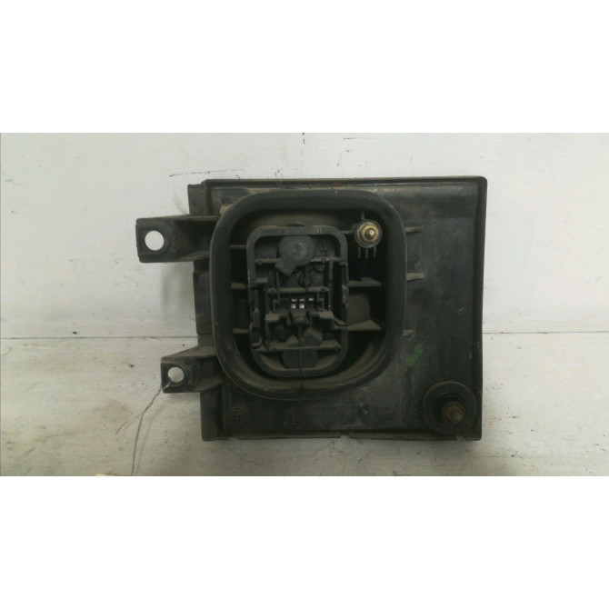 Feu arrière interieur gauche occasion RENAULT 21 Phase 1 01-1986->06-1989 TD 7701032020 2