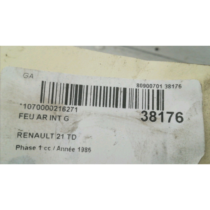 Feu arrière interieur gauche occasion RENAULT 21 Phase 1 01-1986->06-1989 TD 7701032020 3
