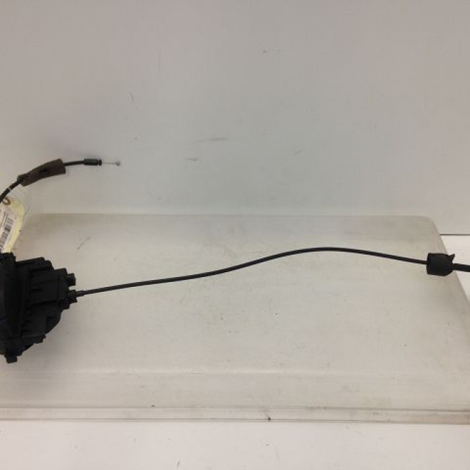 Serrure porte ard occasion RENAULT SCENIC III Phase 1 04-2009->11-2011 825020033R 1