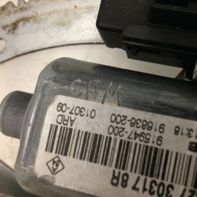 Mecanisme+moteur leve-glace ard occasion RENAULT SCENIC III Phase 3 04-2013->... 1.5 DCI 110ch 827208148R 3