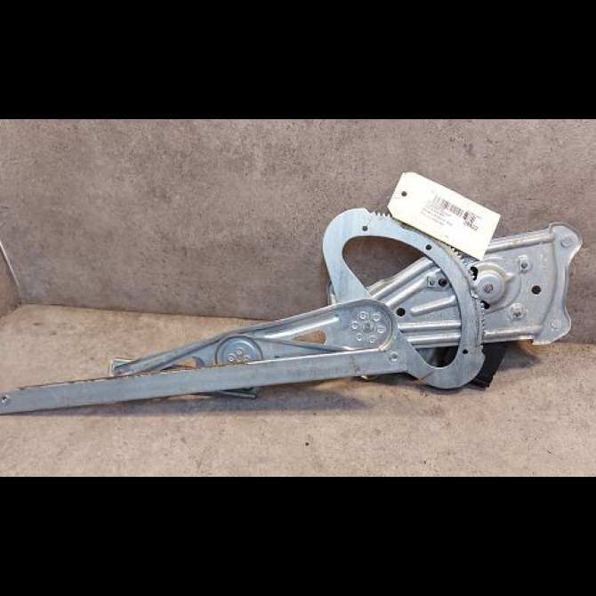 Mecanisme+moteur leve-glace ard occasion RENAULT SCENIC III Phase 1 04-2009->11-2011 1.5 DCI 105ch 827208148R 2