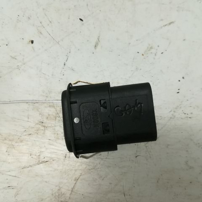 Commande lève-glace porte avant droite occasion FORD MONDEO I Phase 1 01-1993->09-1996 1.8 TD 2