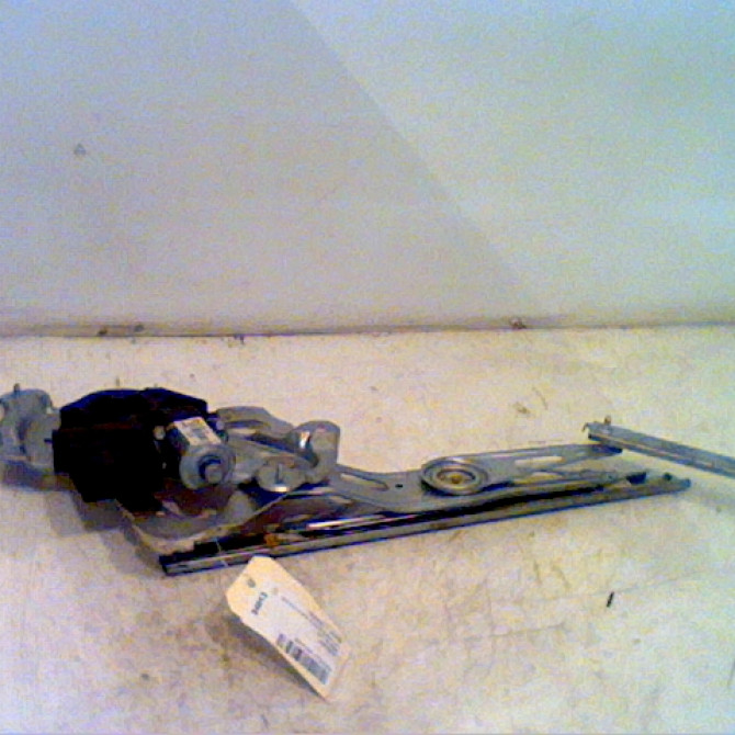 Mecanisme+moteur leve-glace ard occasion RENAULT SCENIC III Phase 2 12-2011->03-2013 1.5 DCI 110ch 827208148R 1