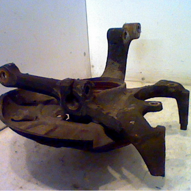 Moyeu avg occasion SEAT IBIZA II Phase 2 05-1996->09-1999 1.9 D 2