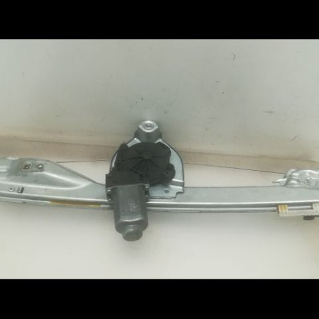 Mecanisme+moteur leve-glace ard occasion RENAULT CLIO III Phase 2 03-2009->12-2014 1.5 DCI 90ch 8200291153