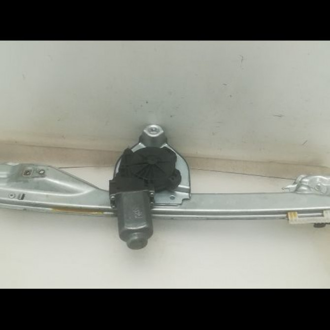 Mecanisme+moteur leve-glace ard occasion RENAULT CLIO III Phase 2 03-2009->12-2014 1.5 DCI 90ch 8200291153 1