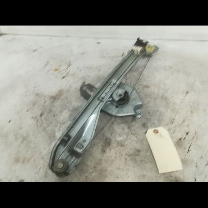 Mecanisme+moteur leve-glace ard occasion RENAULT CLIO III Phase 1 09-2005->03-2009 1.5 DCI 85ch 8200291153 2