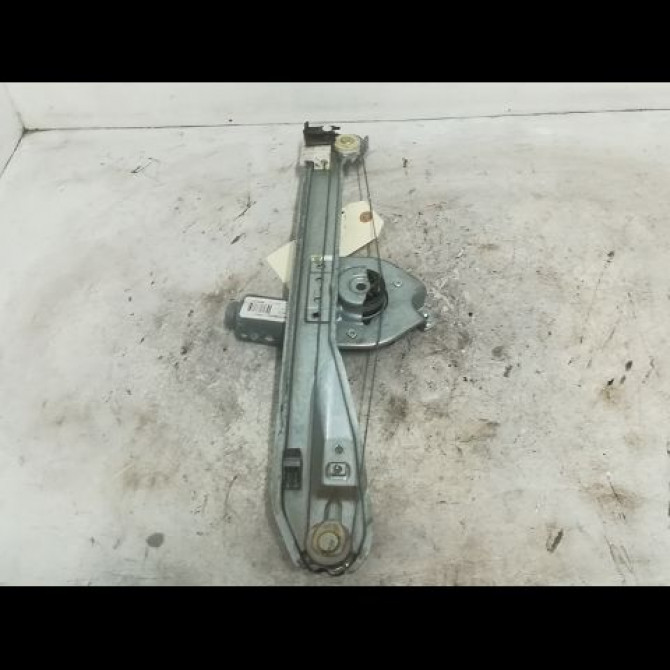 Mecanisme+moteur leve-glace ard occasion RENAULT CLIO III Phase 1 09-2005->03-2009 1.5 DCI 85ch 8200291153 2