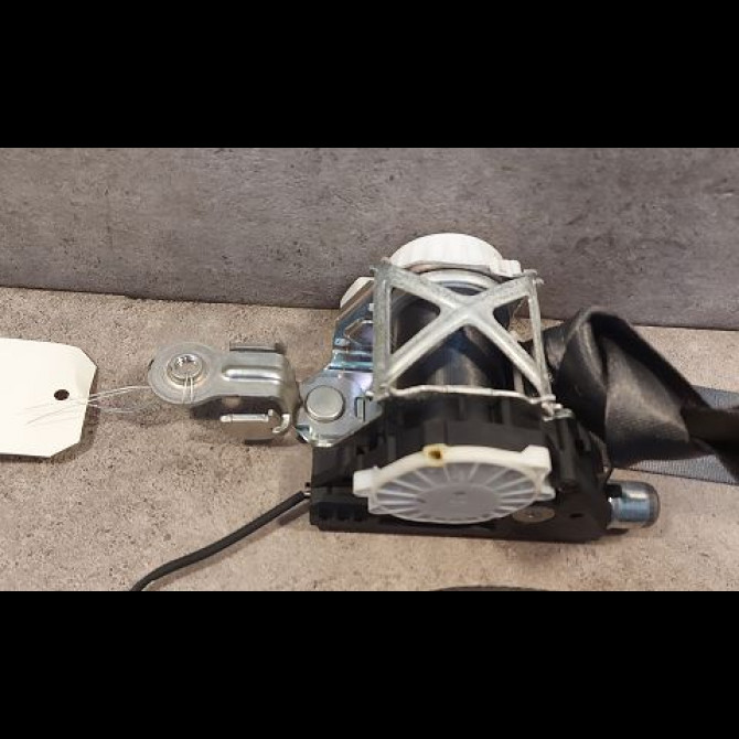 Ceinture avant droite occasion RENAULT CLIO III Phase 1 09-2005->03-2009 1.5 DCI 85ch 8200751504 2