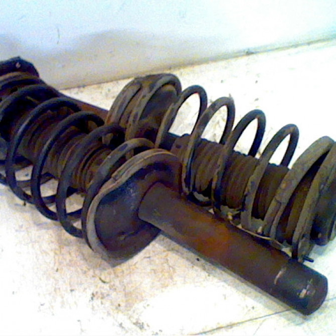 Amortisseur avant droit occasion CITROEN ZX Phase 1 05-1992->06-1994 00005202EK 1