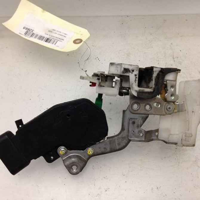 Serrure porte avg occasion PEUGEOT 107 Phase 1 06-2005->12-2008 1.4 HDI 9135T2 2